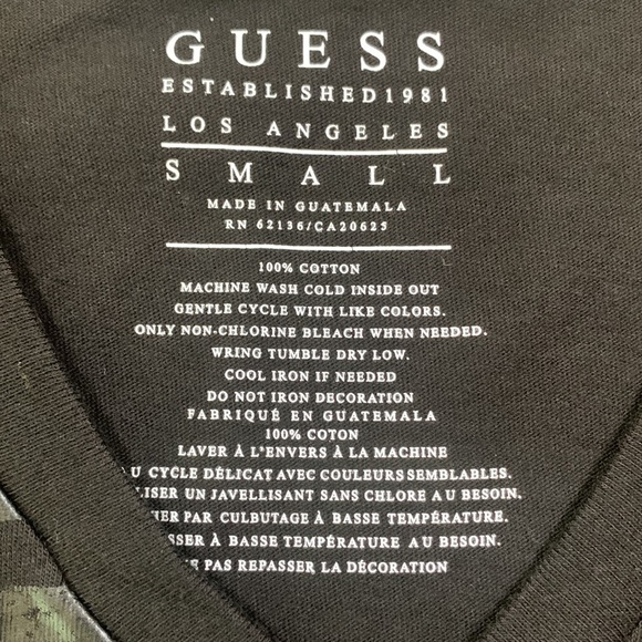 Guess Black Graphic T-shirt - Picture 4 of 6